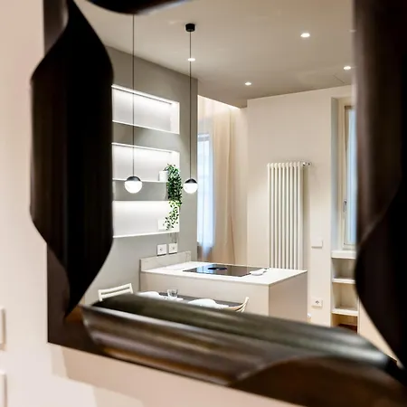 Apartment Elegant Design Apartmentduomo-naviglia/c E Wi-fi Milan
