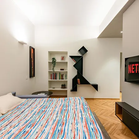 Apartment Elegant Design Apartmentduomo-naviglia/c E Wi-fi Milan